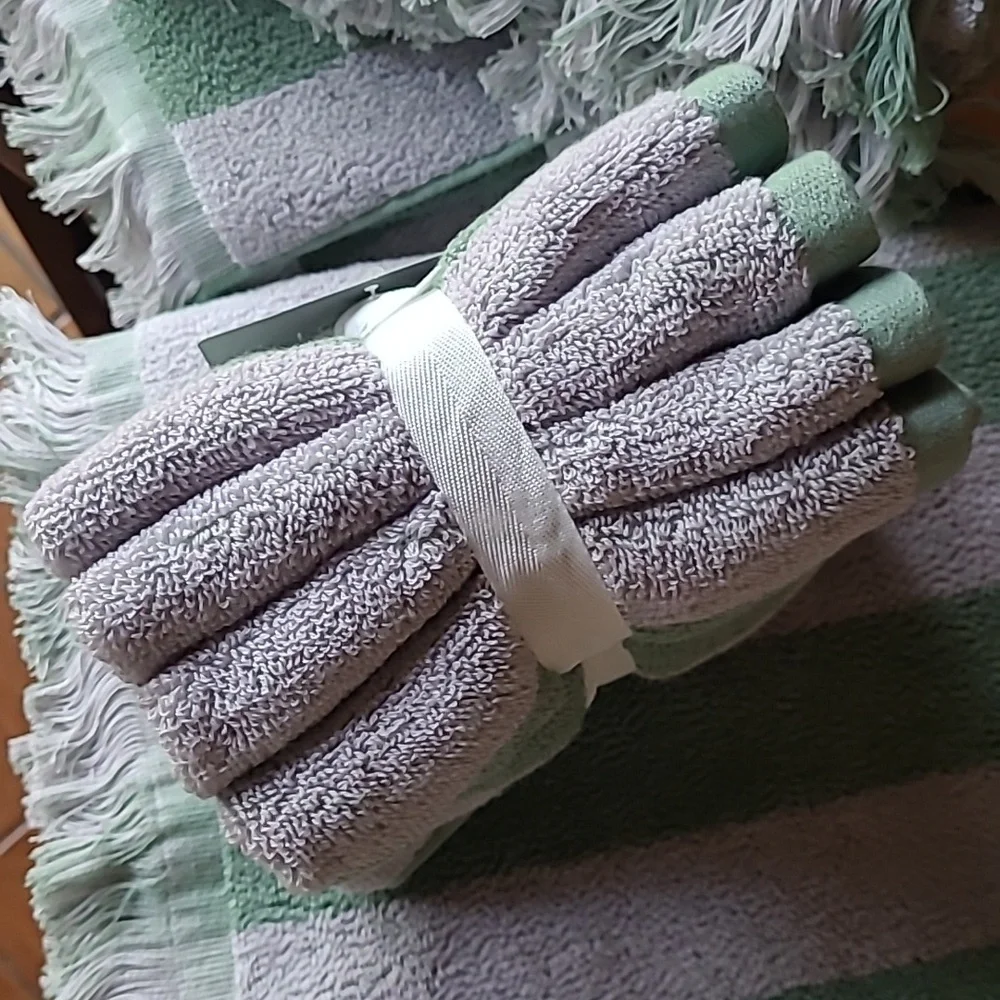 Loft Bath Towel Set